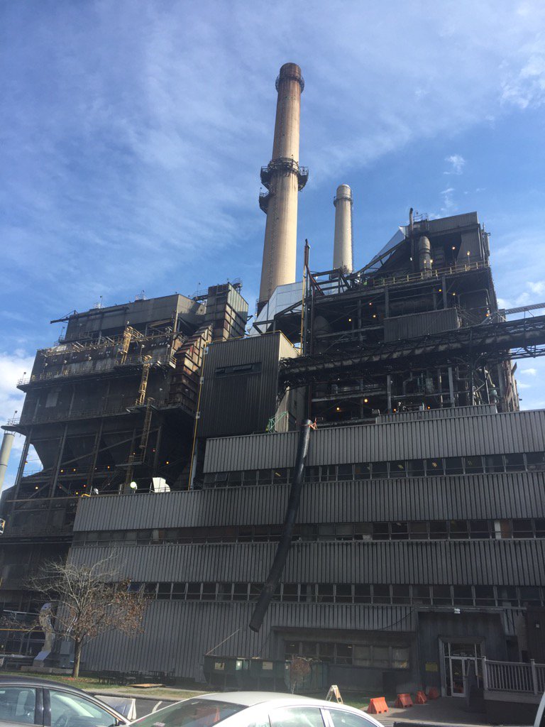 fitPrescription's tweet photo. Clinch River power plant.Amazing place!Looking forward to working with them #injurypreventionprogram #agingworkforce https://t.co/X7St0ctV4r