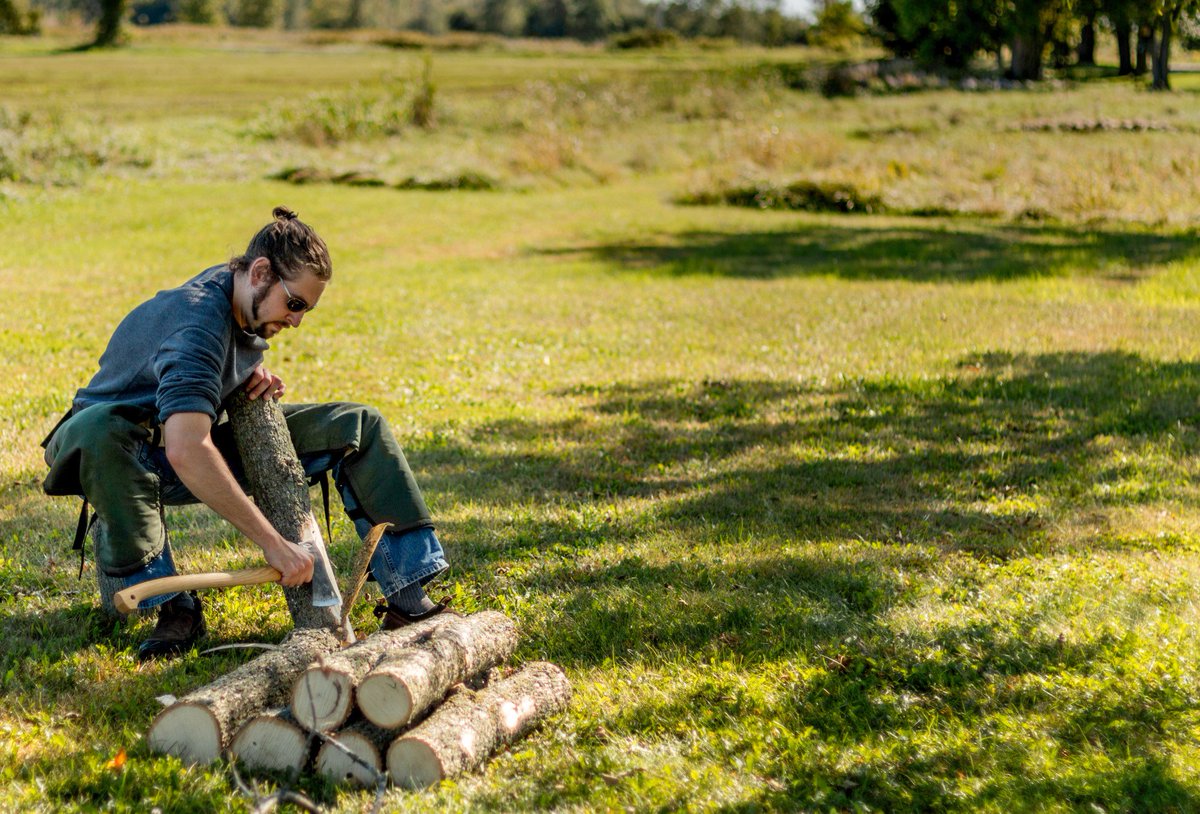 Check out our new blog post: A (Satur) Day In The Life Of <a href="/TheMeadmaker/">Ricky the Meadmaker</a> . <a href="/Groennfell/">Groennfell Meadery</a> lcrccblog.wordpress.com/2016/10/21/a-s…