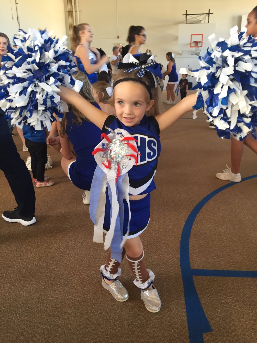 Amanda Koushan tweet media