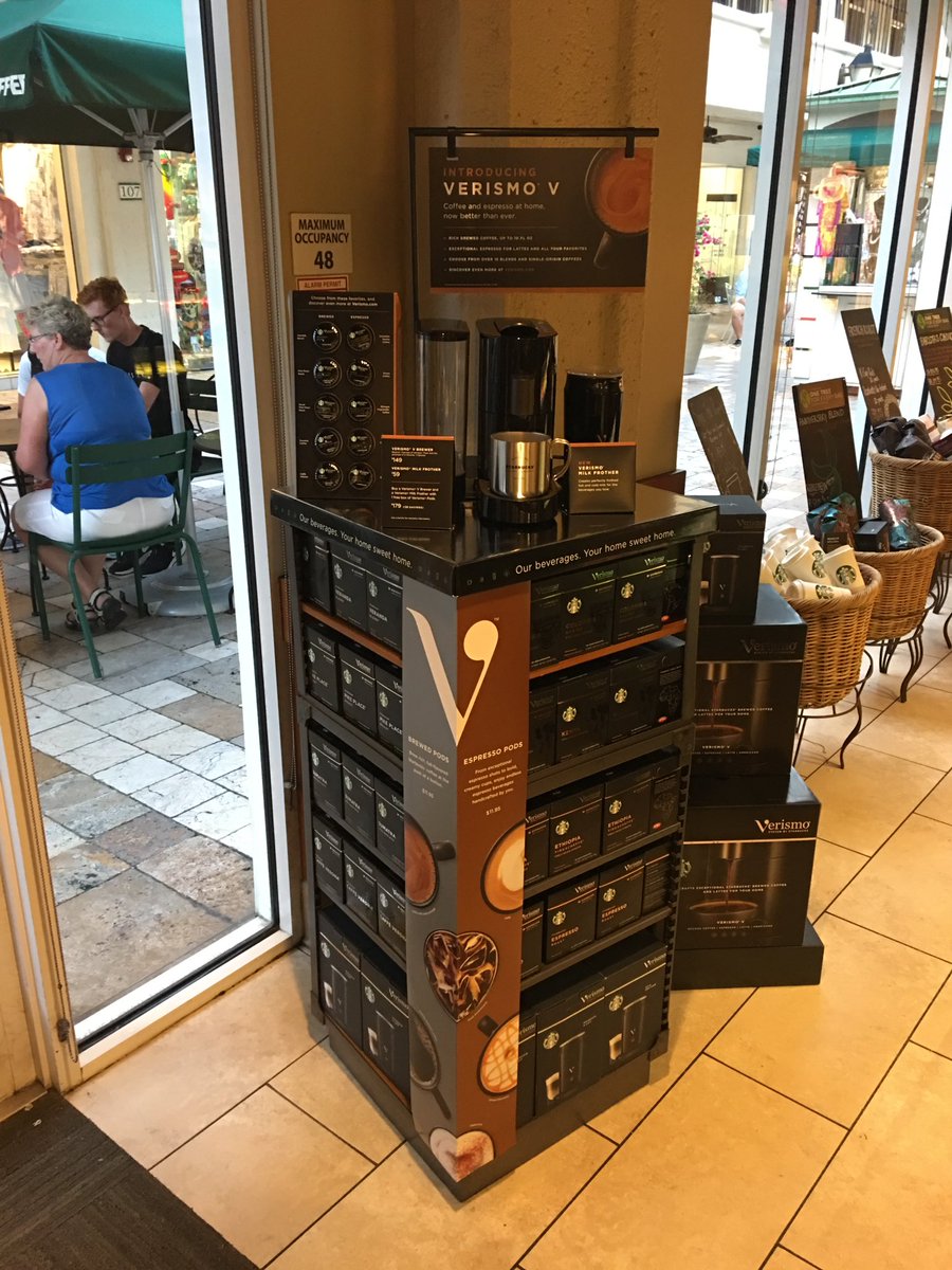 Starbucks CocoWalk tweet media