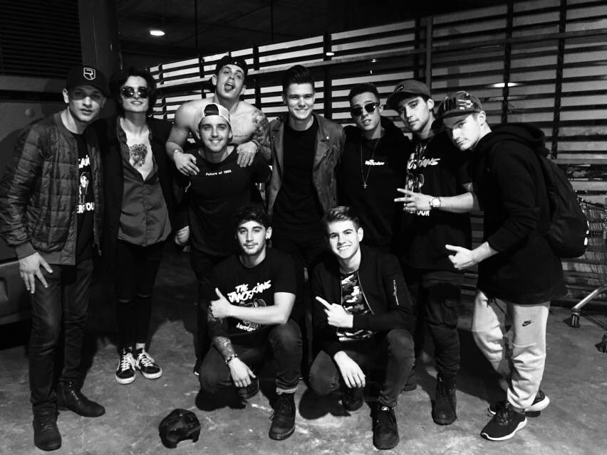 OzmanBOT's tweet photo. @kmchshm14 RT What a sweet tour! Thanks to for everything! See yas soon boys! https://t.co/aLINWgMTUr