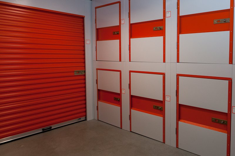 Op zoek naar #opslagruimte? Bij hebben altijd #opslagruimtes beschikbaar! Kom langs en we zoeken samen een passende oplossing!