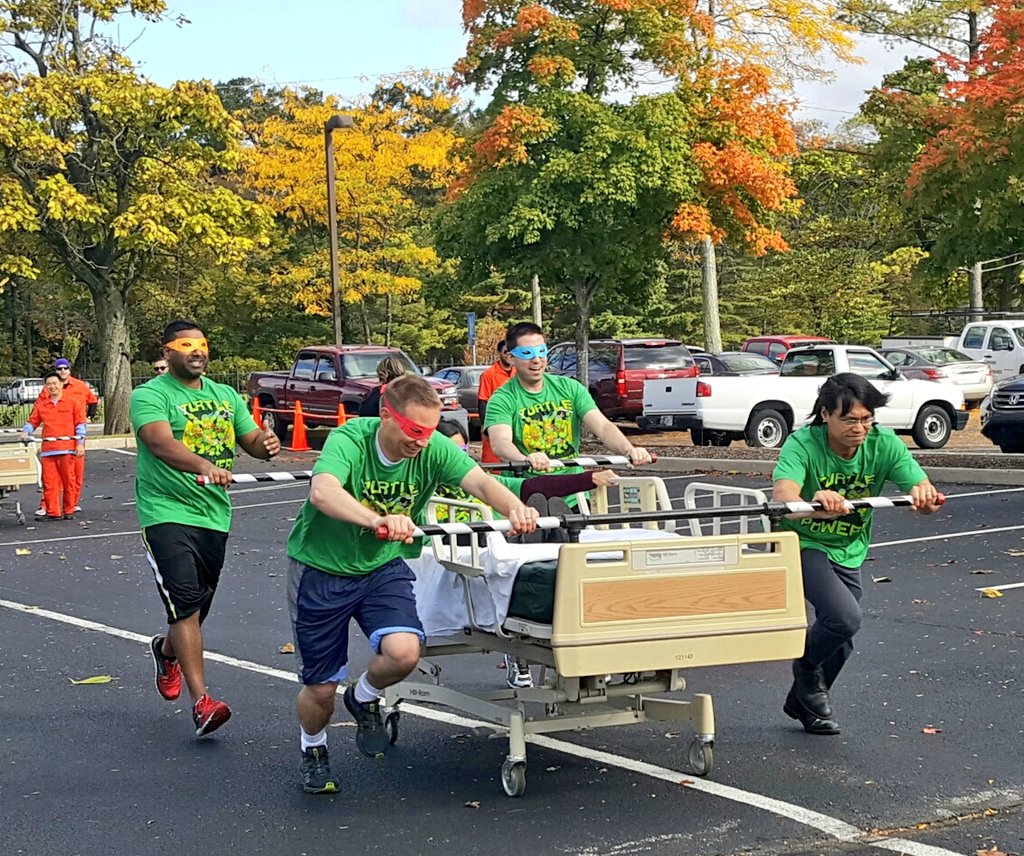 IUHealthECR's tweet photo. Team Turtles & the Super Heroes are here. Coundown is on. #invitedtoliveunited #IUHealthGiving #costumes @IUHealthTeam https://t.co/4lfNS2drNk