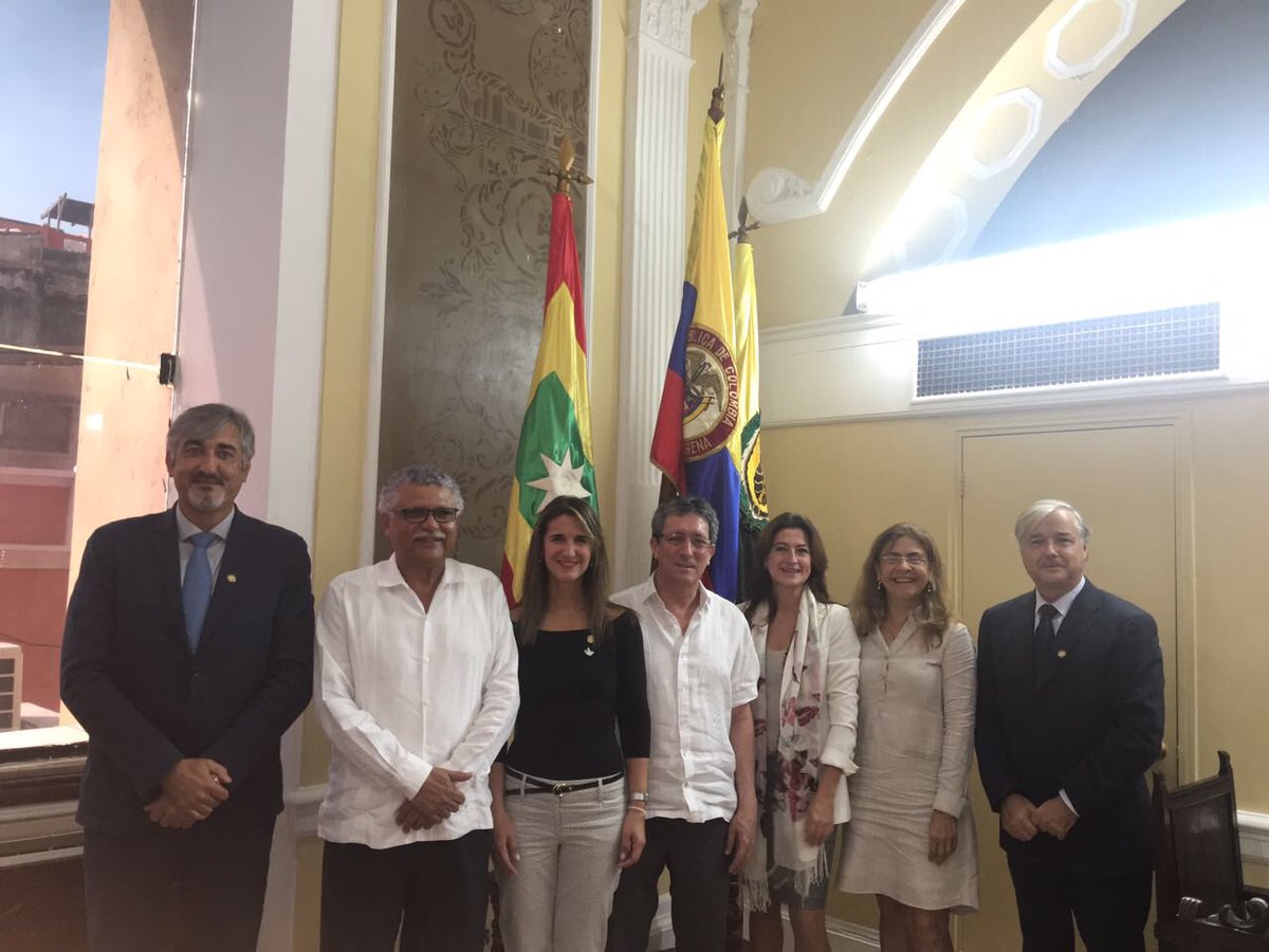MincienciasCo's tweet photo. La Paz nos permite soñar con oportunidades de progreso, reinventarnos y dar pasos firmes hacia una #NaciónCientífica #ConvenciónCientífica https://t.co/TDpNX3ebbj