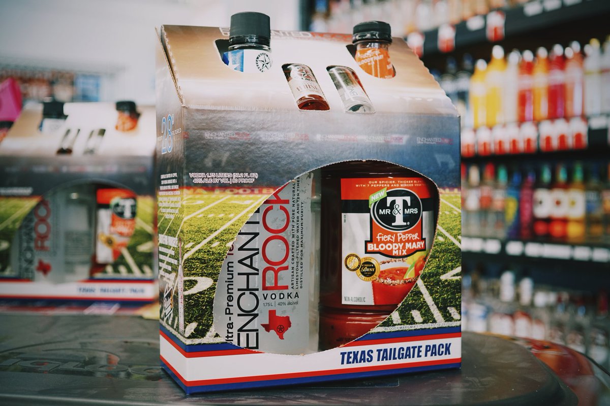 pinkiesliquor's tweet photo. Get ready for the Weekend with a Texas Tailgate Pack! Each pack has Enchanted Rock Vodka, Bloody Mary Mix, & 2 mini bottles of liqour. https://t.co/HjOwuwhA6Z