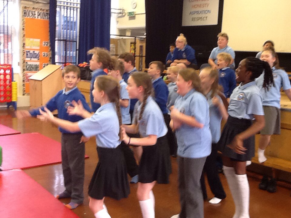 Class6LW's tweet photo. Reward time for children staying on green. Well done! https://t.co/dcjJGqSDe6