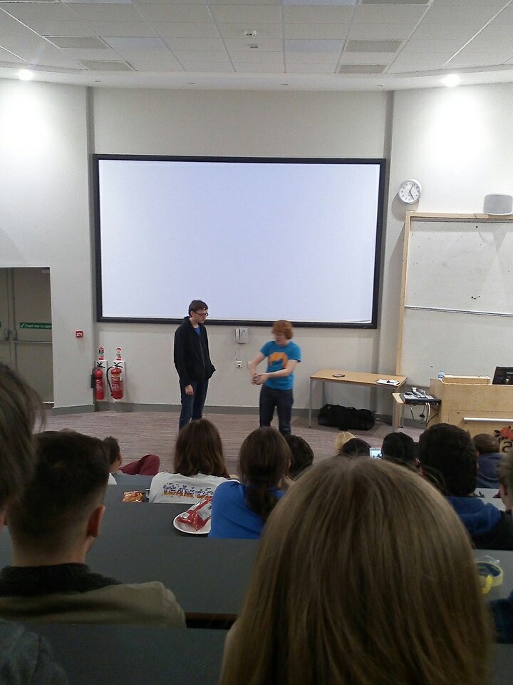 f1_Horizon's tweet photo. Dave the Magician card tricks #Computing4WC https://t.co/lCW0t3Mvx2