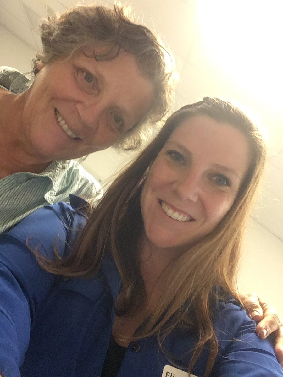 Gumblia's tweet photo. Awesome symposium day with my momma! #teachingfam #FCPSEdSym https://t.co/WFMCsDiBqO