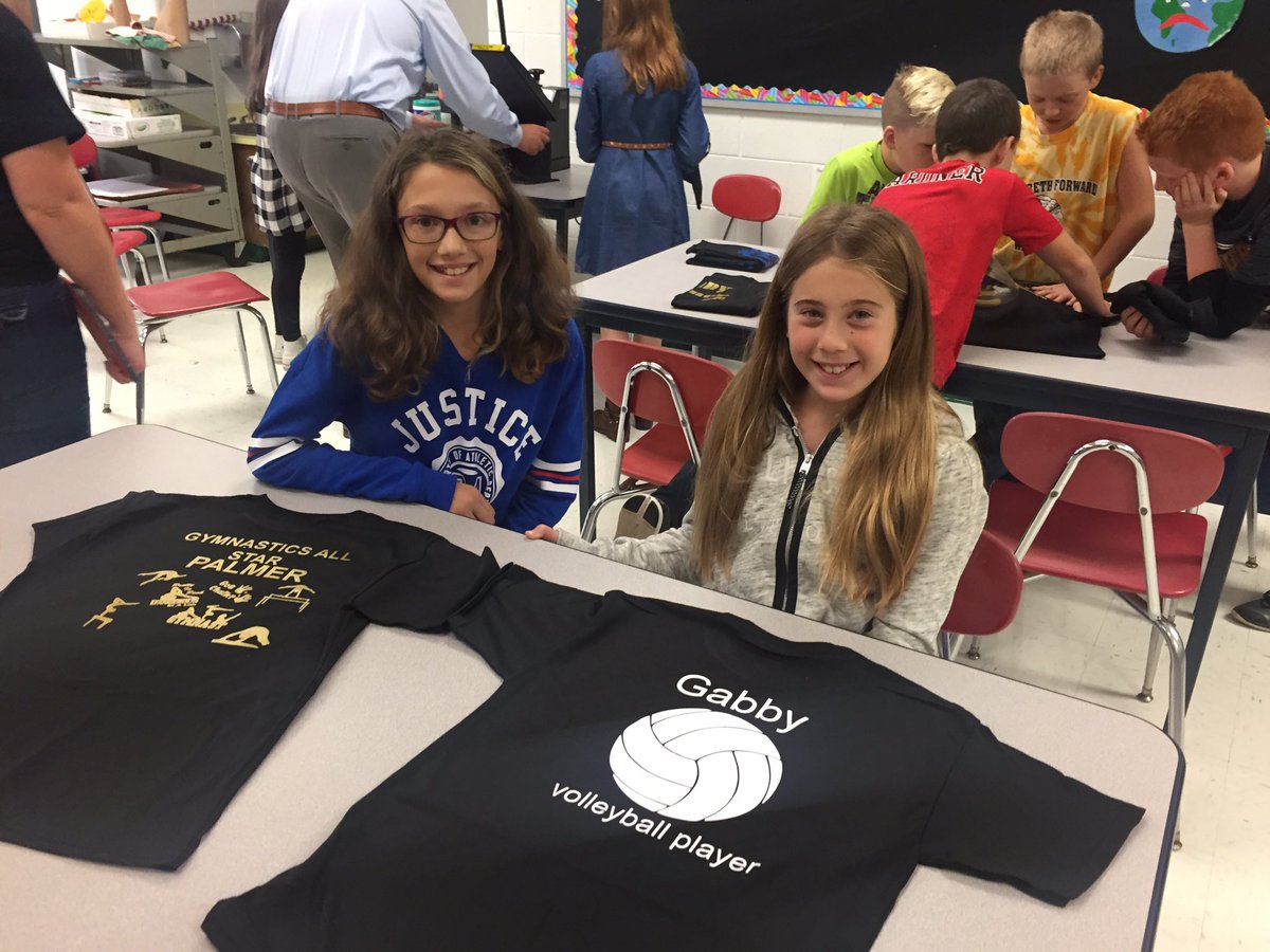 mcperry705's tweet photo. Miss Straub's classroom finishing up their personalized t-shirts! https://t.co/CX0UeYAKDi