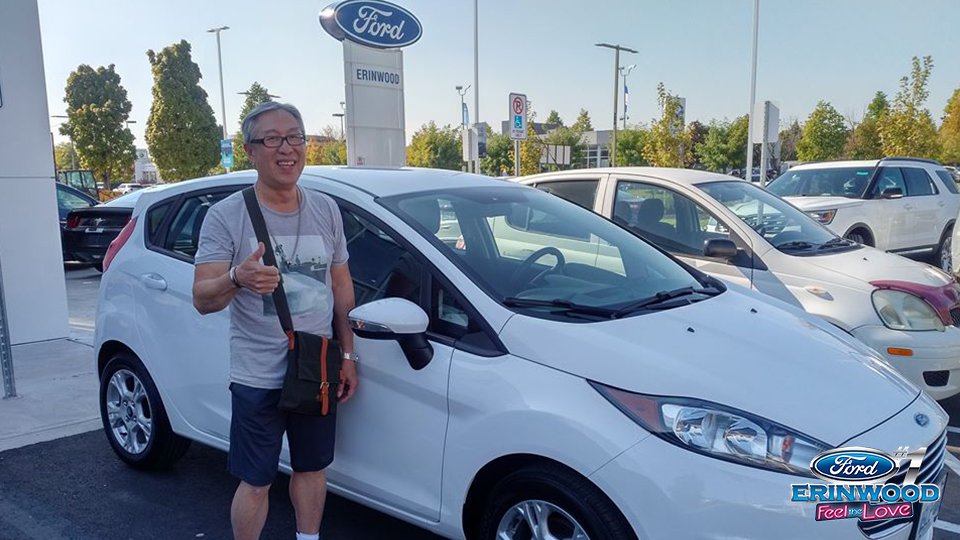 ErinwoodFord's tweet photo. Dominic looks radiant next to his new ride from #ErinwoodFord! Congratulations on your new 2016 #FiestaSE, Dominic! https://t.co/qnJcC2eMag
