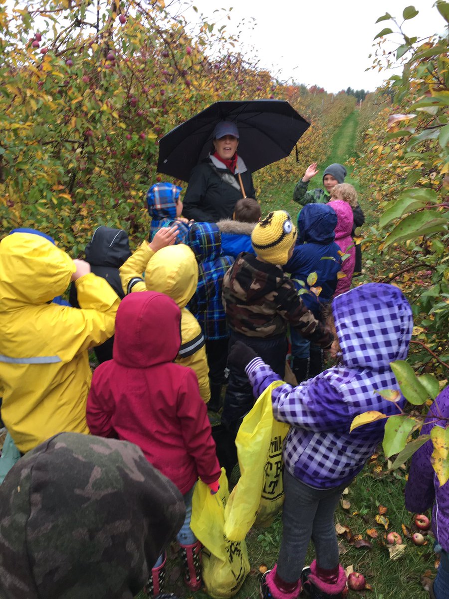 SarahHunterBra2's tweet photo. The rain can't stop us! We loved our morning at Brantwood Farms! https://t.co/wQM17BXwot