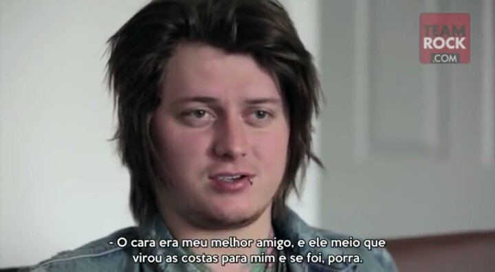 explicandoAA's tweet image. Nem parece o mesmo cara que falou isso agora tá bff do danny de novo