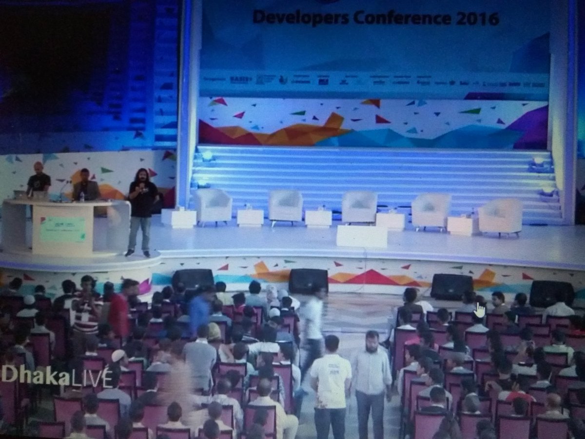 AmirRhidoy's tweet image. Just mind blowing keystones were in #Developmentconference  #Digitalworld2016 
#NonStopBangladesh 
#ICCB