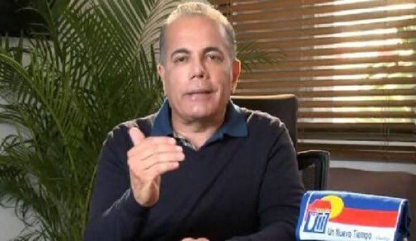 ElimparcialII's tweet image. ¿Por qué Manuel Rosales si logró un cambio de sitio de reclusión menos gravoso? ¿Por qué otros presos políticos siguen tras las rejas?