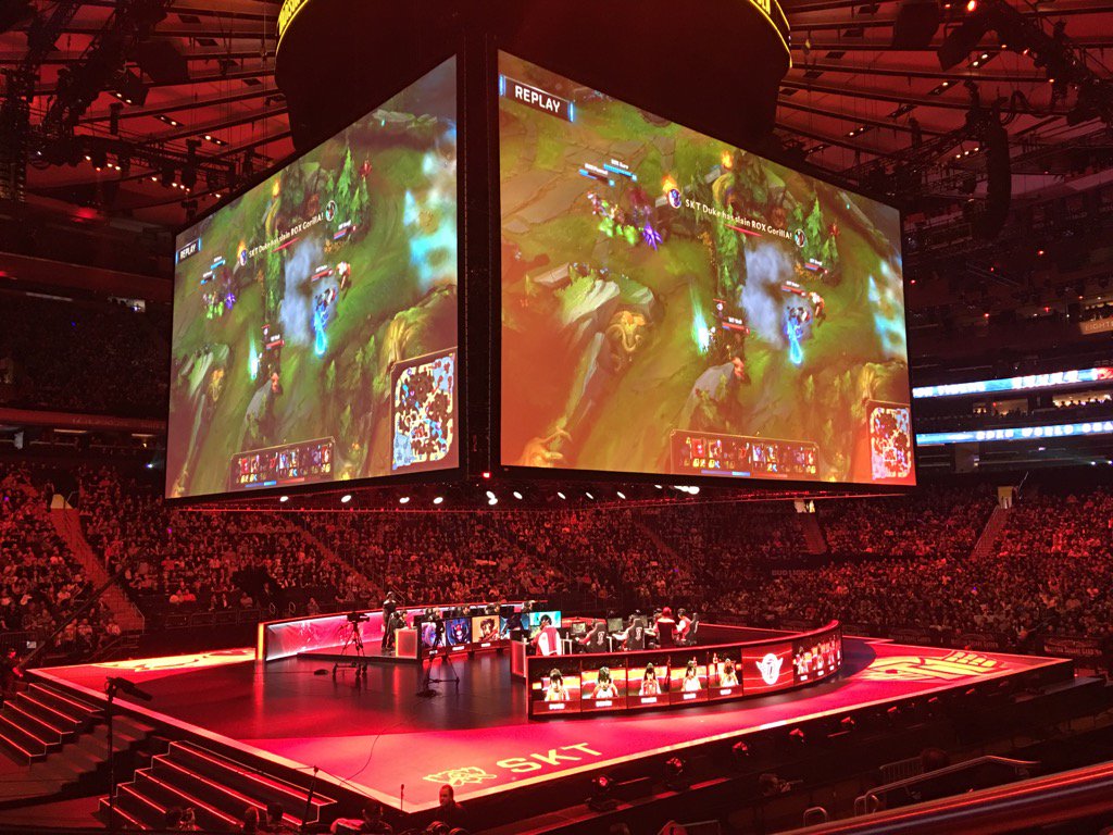 jasongay's tweet image. wait this isn't the knicks game