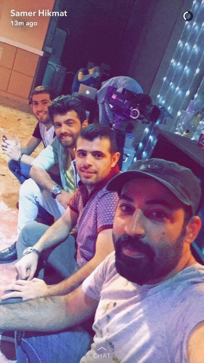 njoom_iq's tweet photo. الفنان #عمار_الكوفي مع مدير اعماله #احمد_العطار و المخرج #سامر_حكمت ومدير التصوير #مصطفى_حكمت و مع #مصطفى_كريم
#ammaralkoofe
@ammaralkoofe https://t.co/OceupDjO66