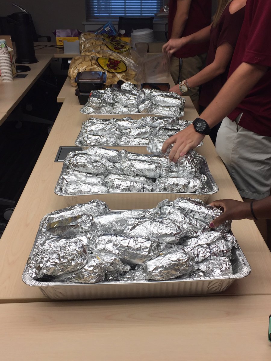 CreateAthonUSC's tweet image. &quot;Welcome to Moes!&quot; Thank you to our sponsor @Moes_HQ #CreateAthonUSC