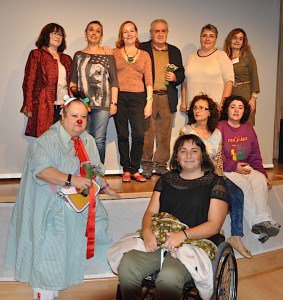 DONESenART's tweet photo. CLAUSURA DEL XI FESTIVAL OCTUBRE DONES 2016, “CAP@CITADAS” https://t.co/P7Mqlt8QIM https://t.co/aR4zPefFwO