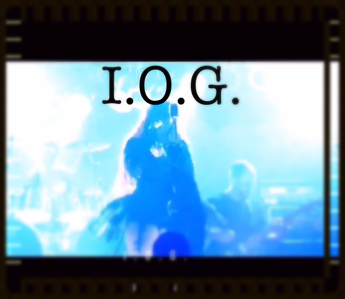 iogband's tweet photo. ライブビデオIOGが最後の週からババを再生するための曲を滞在SAVフェストで表示 #iog #toilrecords #musicvideo #JROCK #folloback #folllowspree https://t.co/0PEINUj5TV