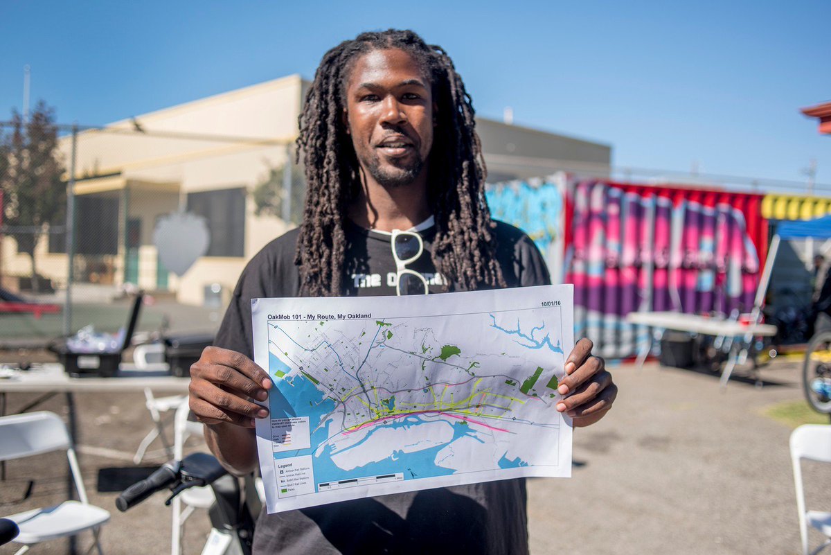 Oakland's tweet photo. Want to learn more about car share and bike share in Oakland? Join us for #OakMob 101 tomorrow https://t.co/q4ECbHzvAN @ScraperBikeTeam https://t.co/Id0X24eCip
