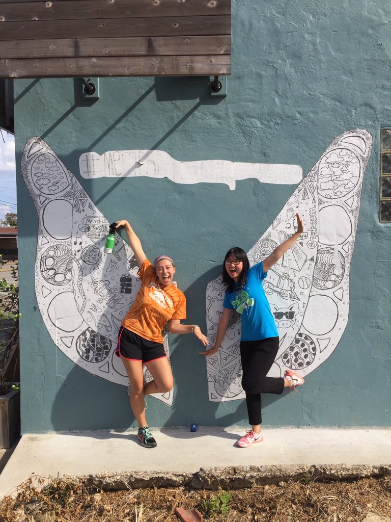 Serve901's tweet photo. Had some free time to explore @broadavearts this week before volunteering with @REPMemphis1 #choose901 #BroadAve https://t.co/tHpzA4IvbQ