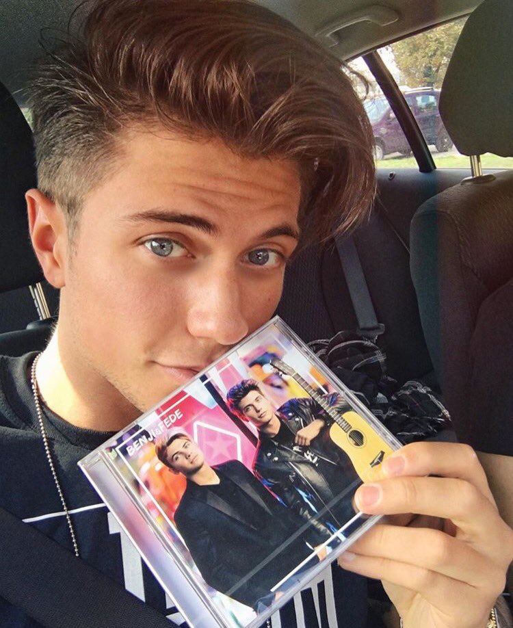 attachedtoyouth's tweet photo. ❤ https://t.co/4z1IT5Mph7