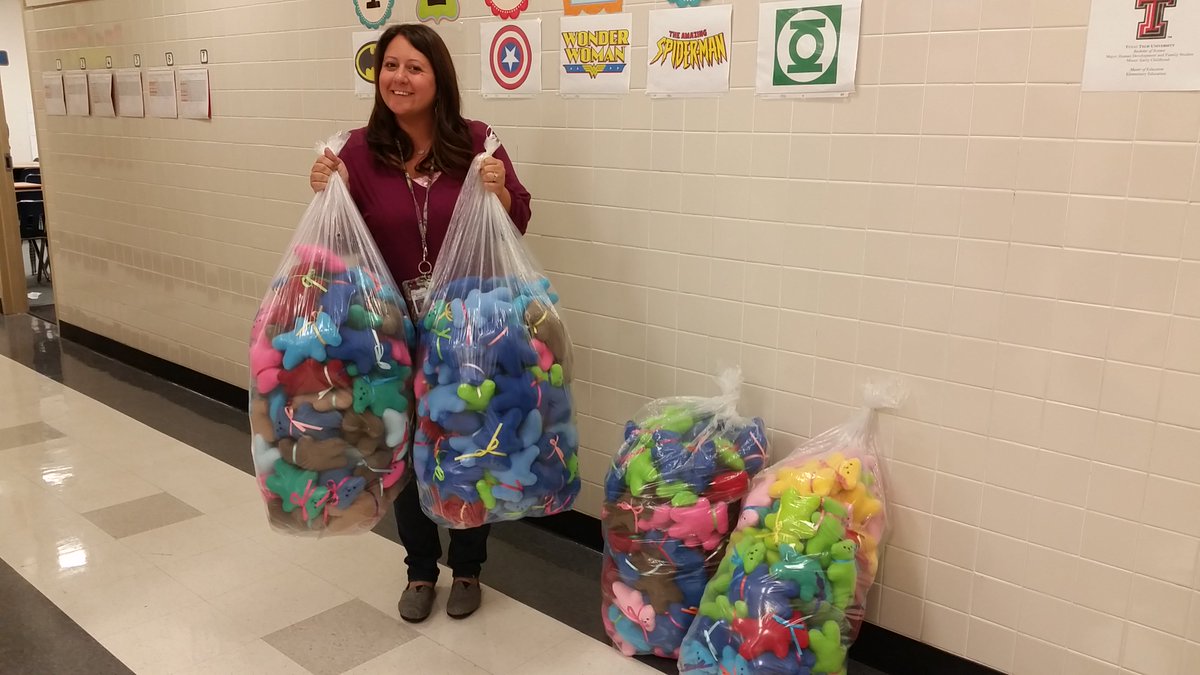SewMuchLove_BBG's tweet photo. Check this out!  400 teddy bears heading to Haiti with our very own @kcequina 
@CCBMS_Braves 
#FridayFeeling
#makingadifference https://t.co/9iLWy6RyON