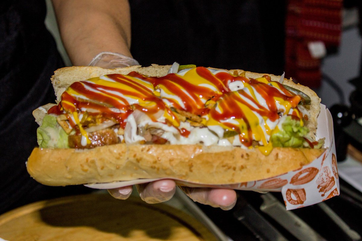 salchipinchos's tweet photo. Expo Alimentos y Delicatessen C.C. El Recreo 13 Octubre 2016 https://t.co/pMk7jjF9Th