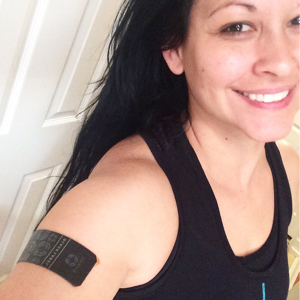 butterflylarae3's tweet photo. #FLEXFRIDAY !!! WHERE MY THRIVERS AT??? ๐ช๐ป๐ฅ๐ช๐ป๐ฅ๐ช๐ป๐ฅ
#thriver4life #thrivewithme #ThriveRocks #Thrivebuilt
https://t.co/ERWx52W5xm https://t.co/wdOAtazU5c
