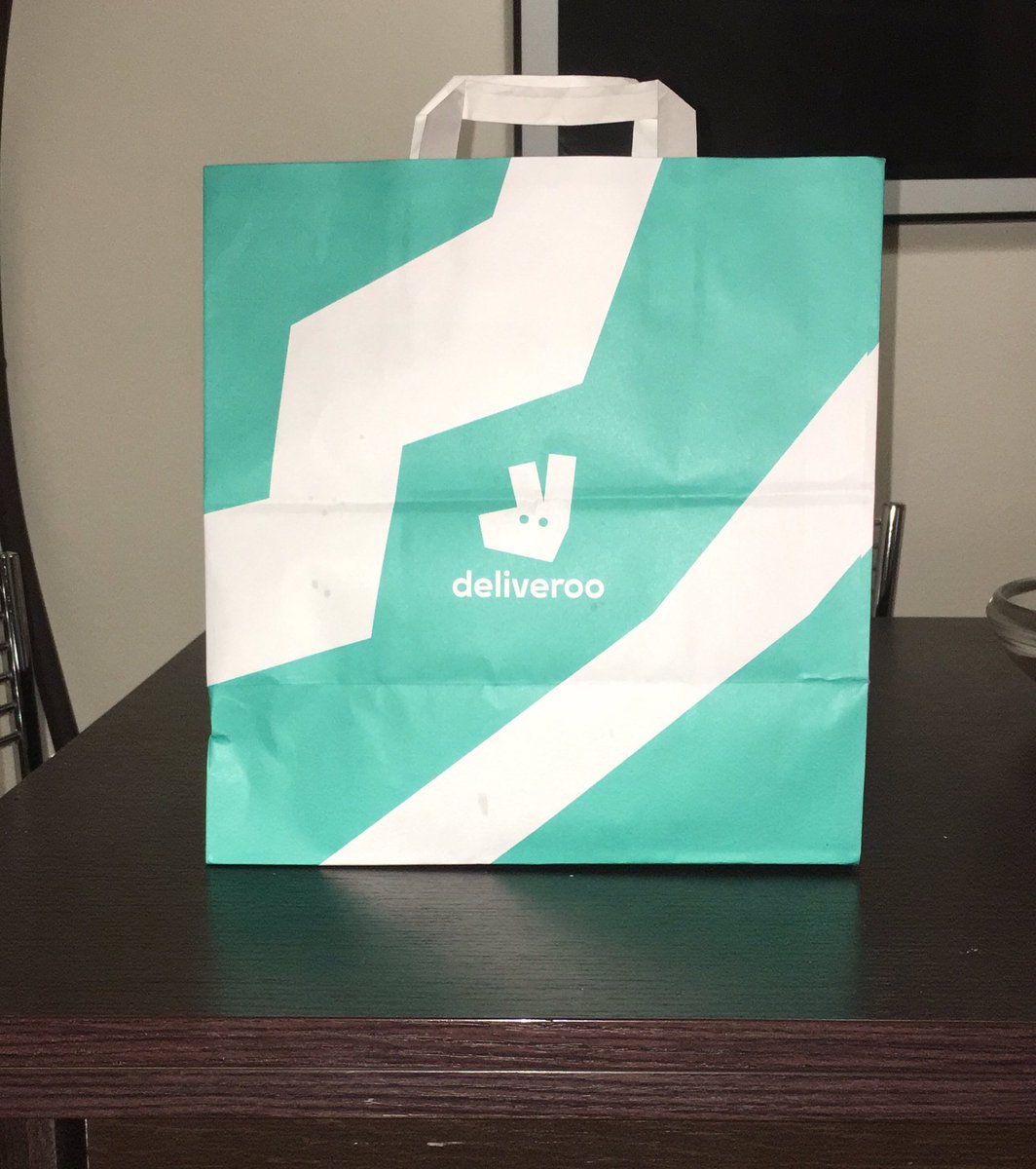 lesteta84's tweet image. Definitely my #addiction... #inlovewithDELIVEROO #quellidelcanguro @Deliveroo @Deliveroo_Italy 🍜🍗🚴🏻🍽