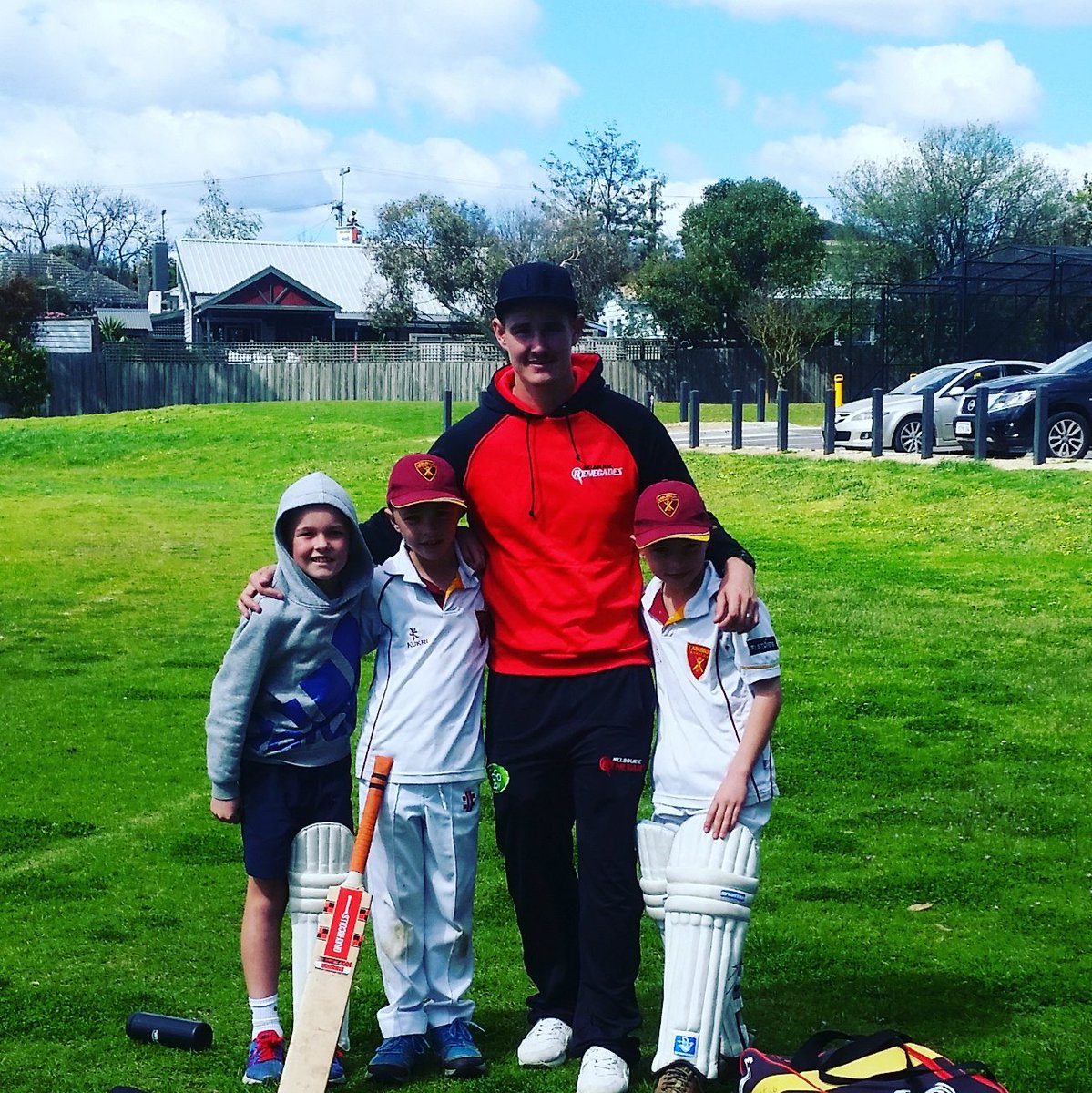 Over 20 holiday camps around Melbourne, book now and save with our EARLY BIRD SPECIAL - communitycamps.com.au