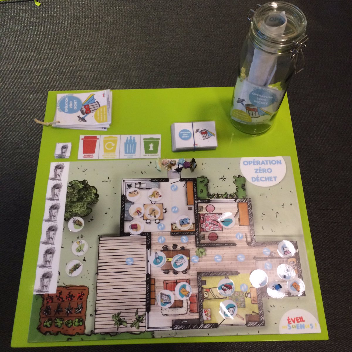 Notre #jeu restera à <a href="/LaBonnePioche38/">La Bonne Pioche</a> donc n'hésitez pas à jouer Pendant vos courses 😉 #zerodechet