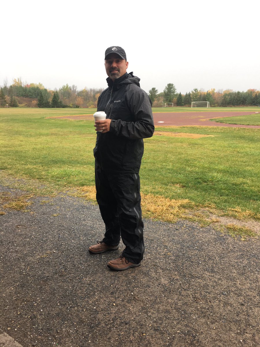 QuotesPetes's tweet photo. "Im Gore-Tex head to toe. Literally." https://t.co/Is8ksAVZrj