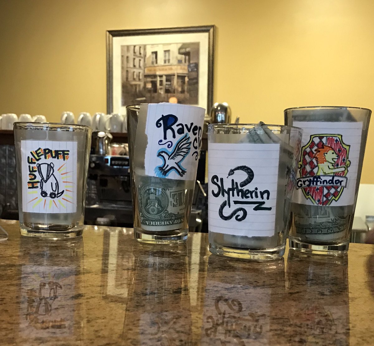 MrsHendersonHB's tweet photo. Smart way to get tips at a local coffee shop #incentives #HBEcon #HBPerFin #HufflepuffandProud https://t.co/Yz9bLeW3hi