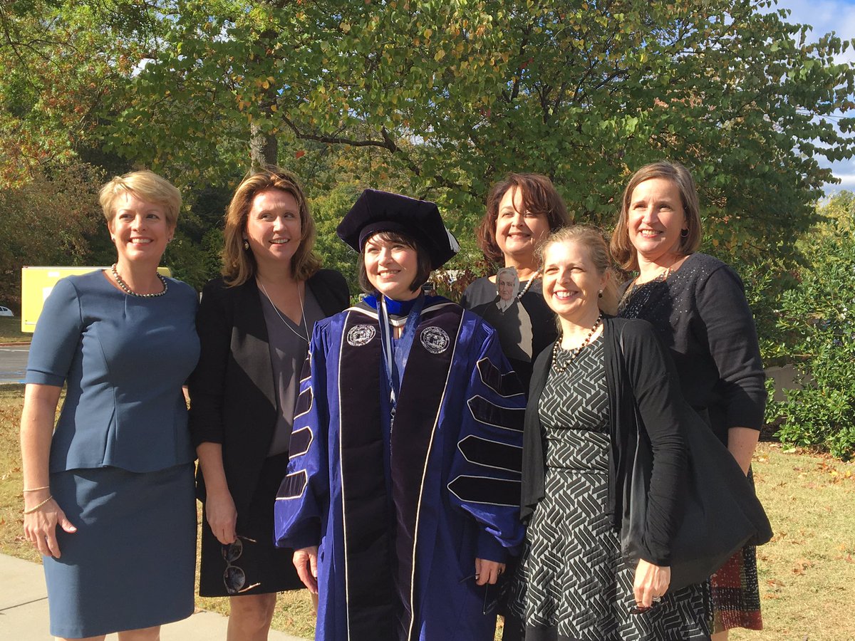 WardenKiss's tweet photo. #FlatAgnes joins @agnesscott classmates to celebrate Dr. Margaret Venable '87, 5th President of @DaltonState! https://t.co/Wwj3aOmN9R