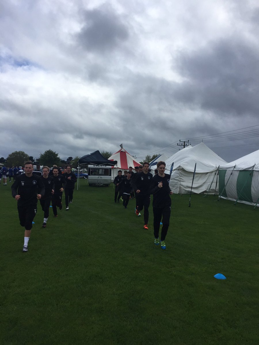 Day 1 at #NapierU19 taking <a href="/FHMAFC/">Forrest Hill Milford</a> &amp; East Coast Bays through the FIFA11+ #injuryprevention good luck to all the teams <a href="/NZ_Football/">New Zealand Football 🇳🇿</a> #FIFA11+