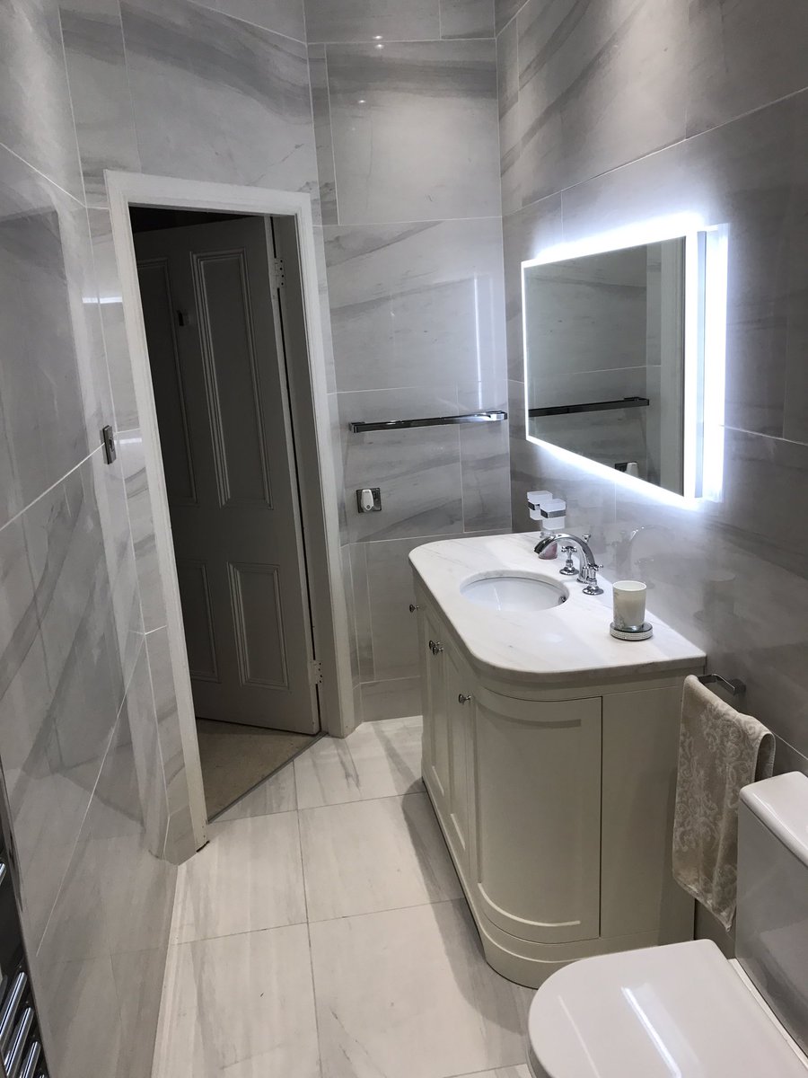 wearekodo's tweet photo. Another en suite complete! 🚽🚿 https://t.co/McH4B3dMwt