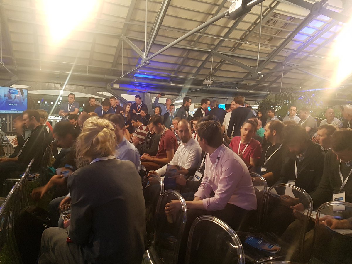 jamesojnr's tweet image. slightly diffrent crowd to last weekend @dogpatchlabs after #CoderGirlHackDay for the #bigenergyhack this weekend