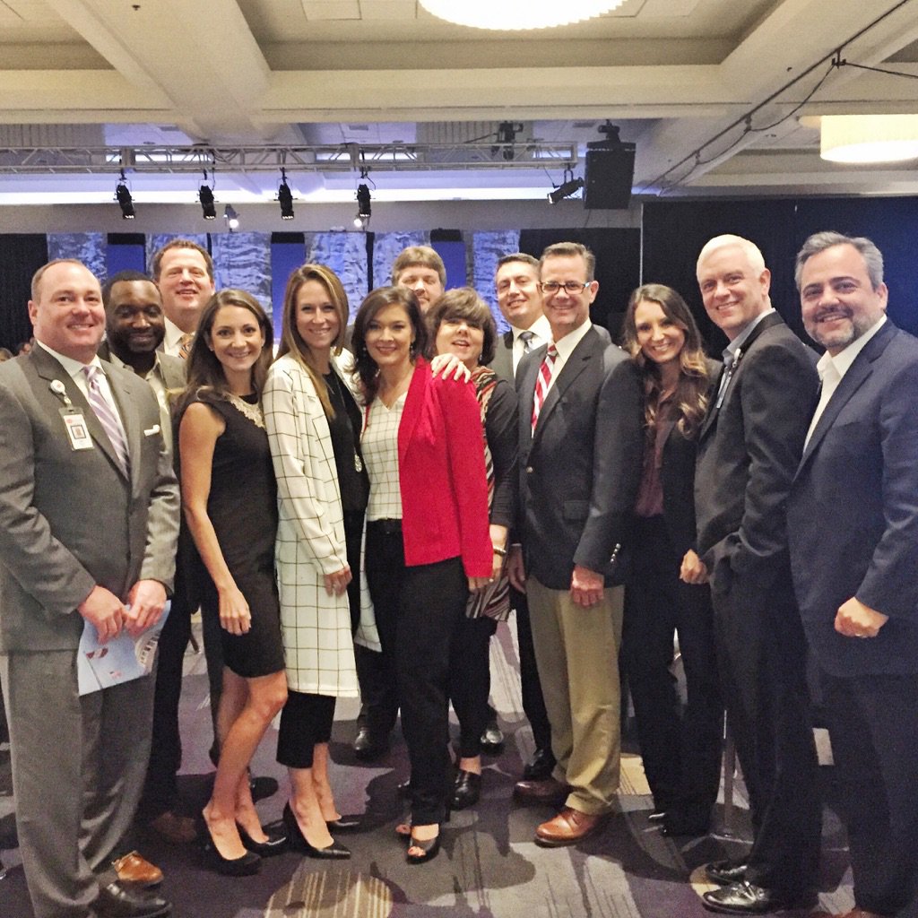 ToniBLindsey's tweet photo. It was SO great to see so many of my #LARClassX friends today at the @ARStateChamber 88th Annual Meeting! https://t.co/IeY8AUj8yS
