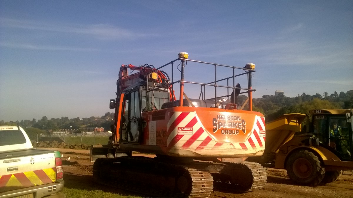 commandcp's tweet image. Another machine ready to work with a Trimble GCS900 3D machine control system from @SITECH_UK_IRE