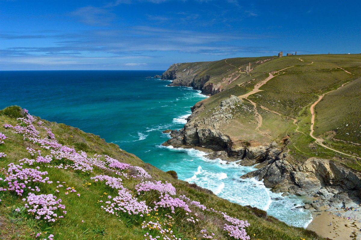 Cornwall_Coast's tweet photo. One of our favourite places and great ice cream too! Chapel Porth on the gorgeous north #Cornwall  coast @NTSouthWest  @nationaltrust #ttot https://t.co/Hsoh6eRt05