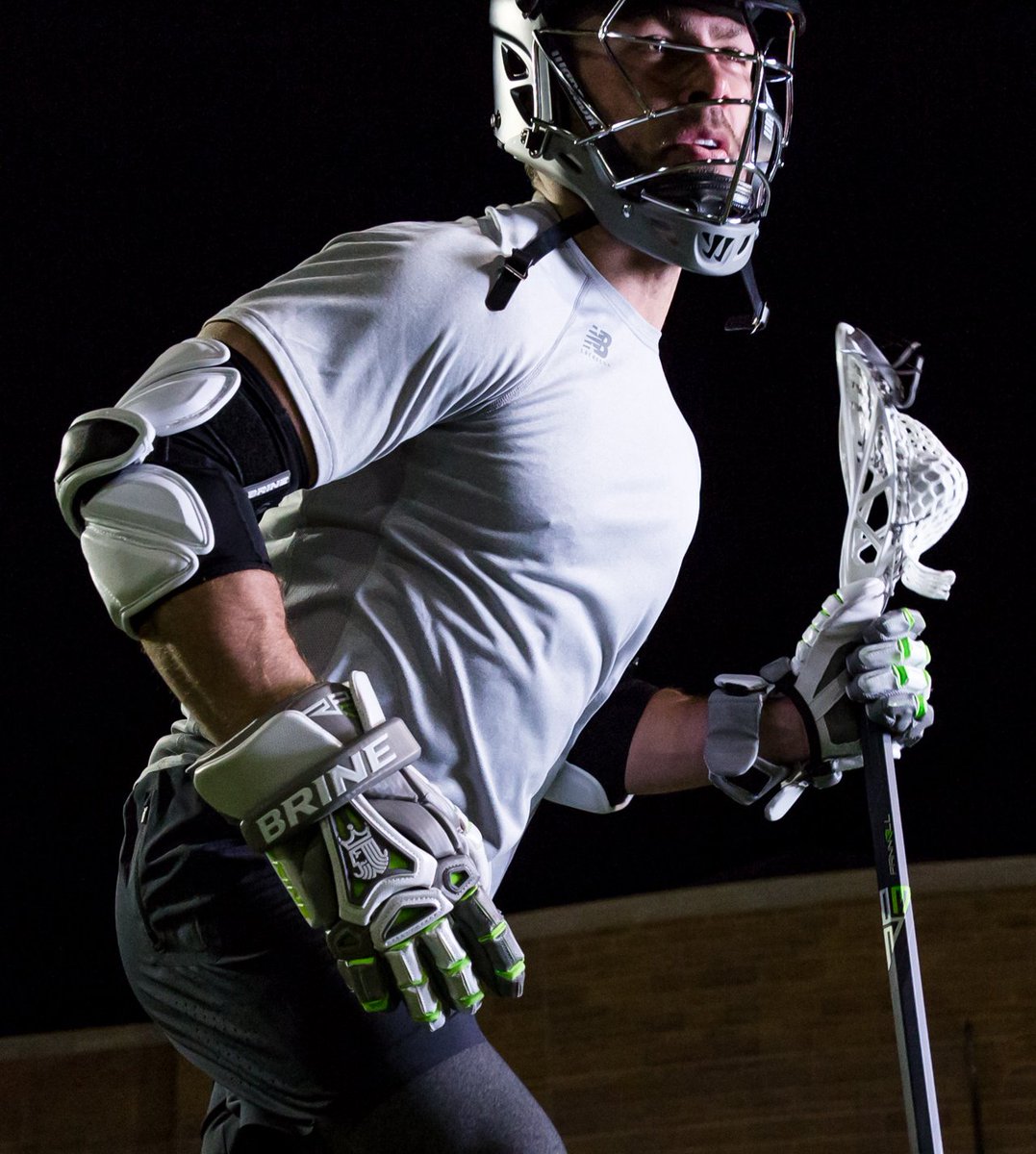 brine_wlax's tweet photo. The RP3 Series – built for the elite offensive player. Pictured: #RP3II, King Magnum RP3, King V RP3 Edition. #NeverSatisfied @robpannell3 https://t.co/ZkuXNkNugC