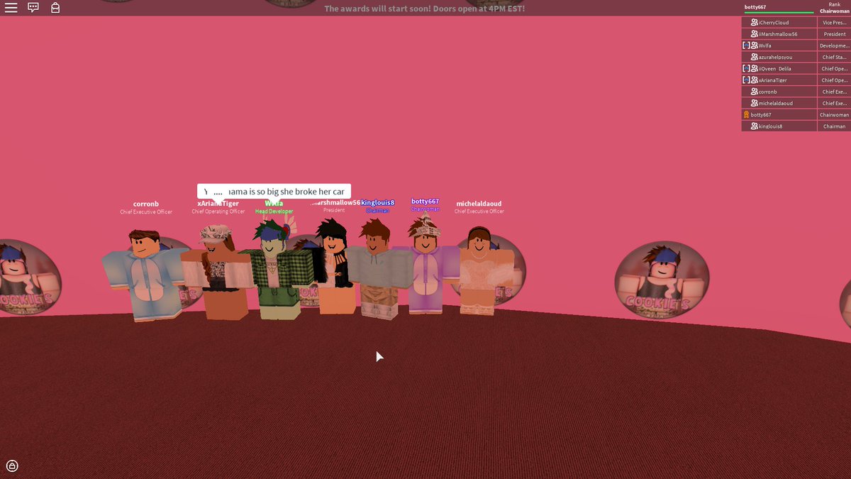 CookiesRBLX's tweet photo. MORE PICS OF THE AWARDS! https://t.co/AKMJA76TiJ