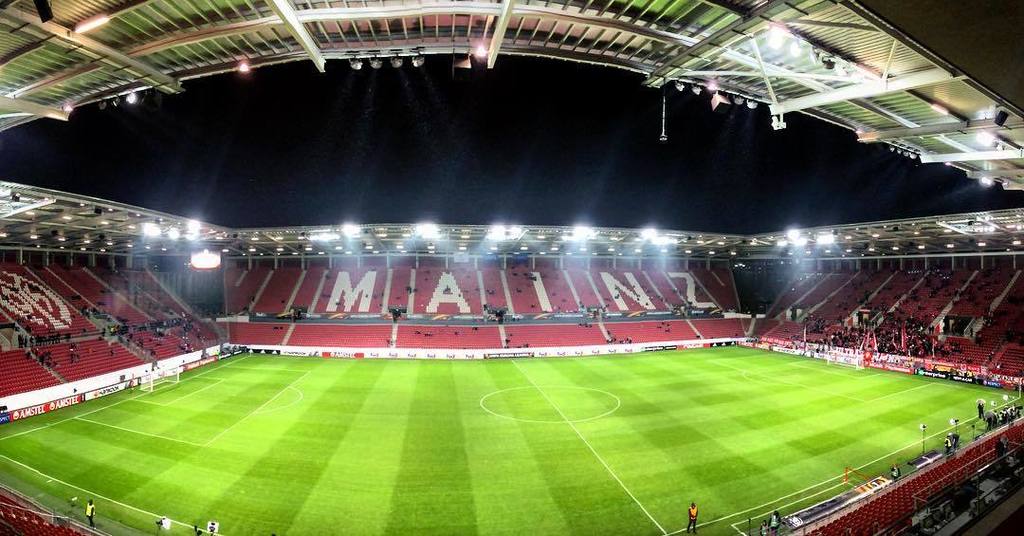 RuuDii's tweet photo. One more throwback to yesterday's game #maiand #m05 #m05rsca #europaleague #weareanderlech… https://t.co/e3fQZ6NGoi https://t.co/LsNgt9hwCv