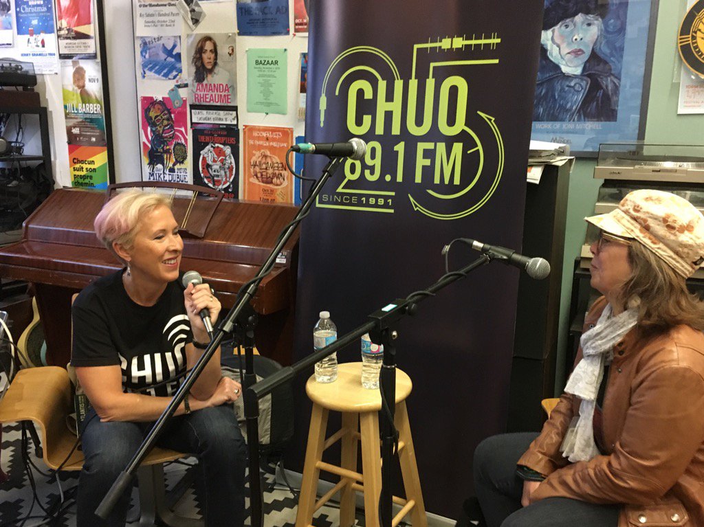CHUOFM's tweet photo. Come by @Therecordcentre and say hi to @HopTheFenceCHUO Support #CHUO2016 coming up @timmoxammusic #sloTom https://t.co/BCoiVlSUA9