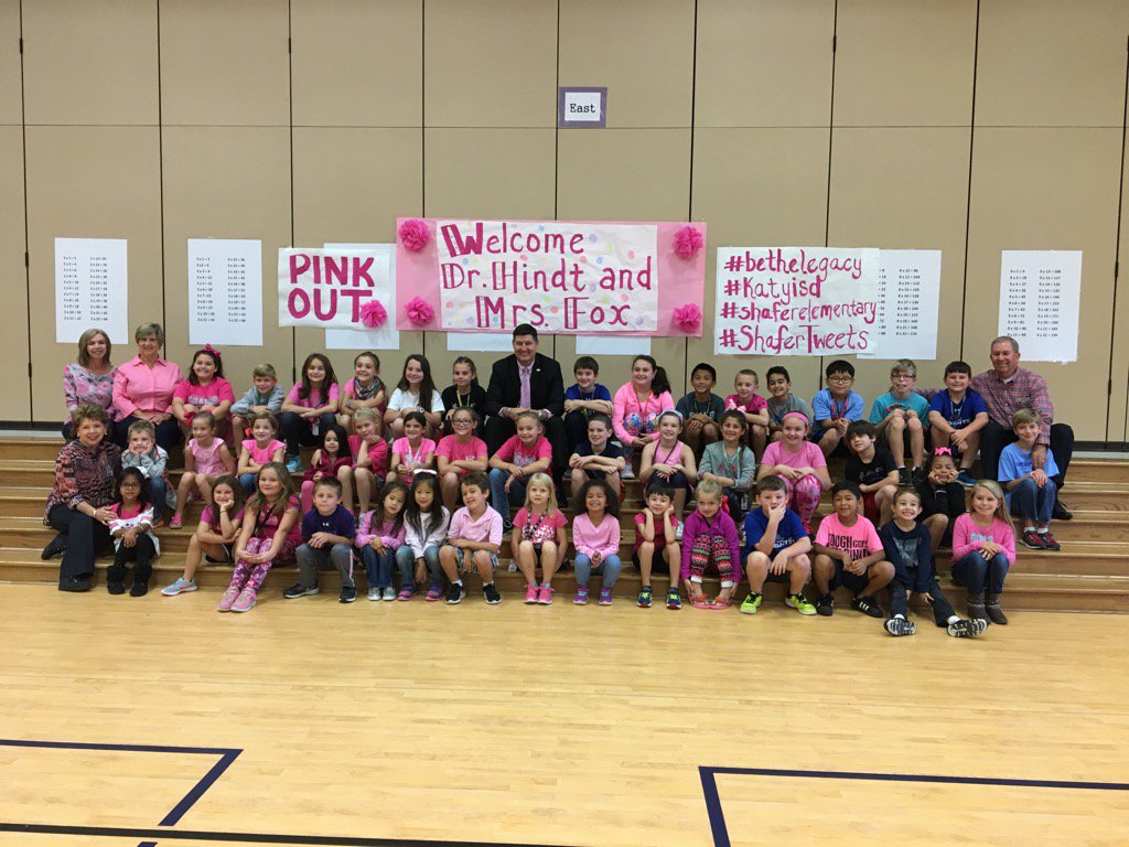 Dr. Hindt, Katy ISD Superintendent visits Shafer Elem for Pink Out Day. #fpseknights #yousparkle
