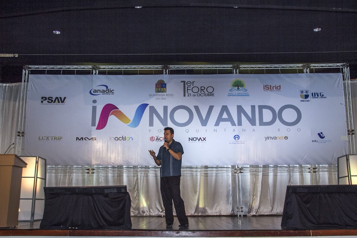 Durante el #ForoInnovador el 1er foro que se esta llevando acabo en @CancunICC con buenos exponentes, entre ellos <a href="/joaquinyanez/">Joaquin Yañez</a> <a href="/PSAVMX/">PSAV MÉXICO</a>