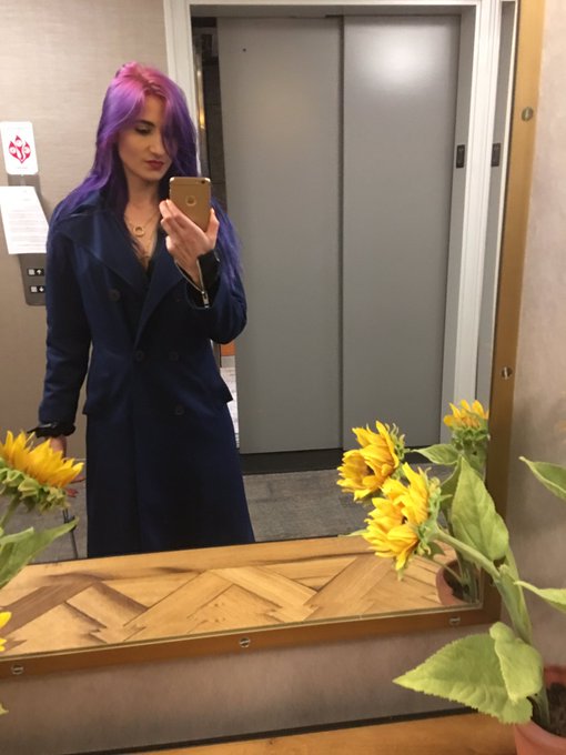 So I am opening My email tonight and sending a few messages to a few lucky slaves and subs. Beg Me to<a href="/tag/footfetish"class="tags"><span>#footfetish</span></a><a href="/tag/bodyguard"class="tags"><span>#bodyguard</span></a><a href="/tag/control"class="tags"><span>#control</span></a>