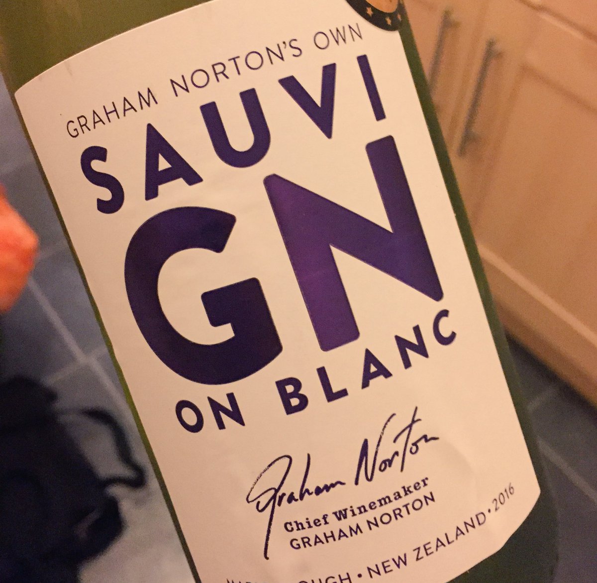 Victoria Ferran ✨🔮 (@radio_vicky) on Twitter photo Never mind cheese and wine - we are TV and wine pairing tonight!! Fab Sauvignon Blanc from <a href="/grahnort/">graham norton</a> 🍷 Never mind cheese and wine - we are TV and wine pairing tonight!! Fab Sauvignon Blanc from <a href="/grahnort/">graham norton</a> 🍷