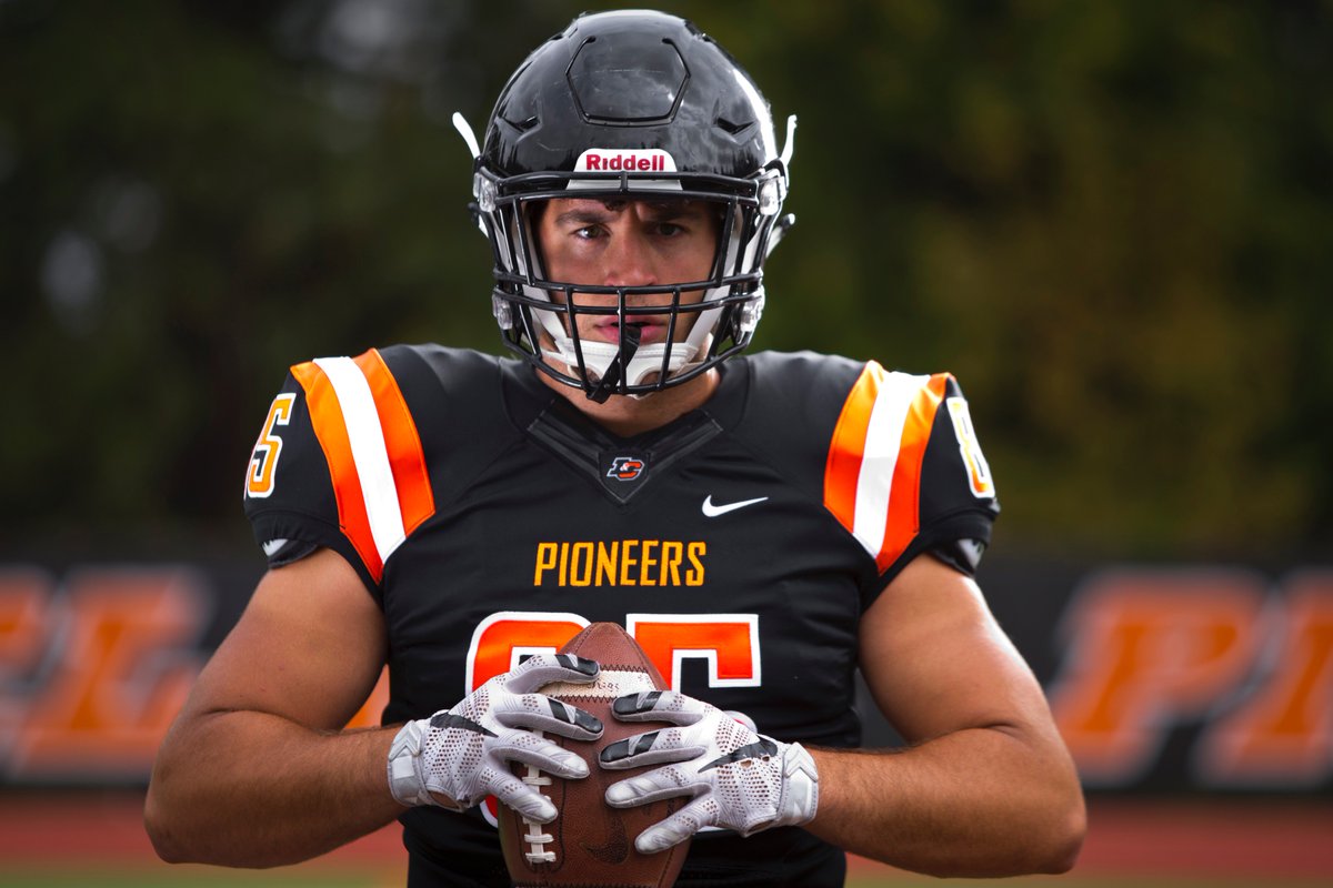 Getting our game face ready for tomorrow!!! #RollPios